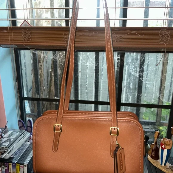 Coach Swing Zip Saddle Brown Shoulder Bag - Picture 3 of 7